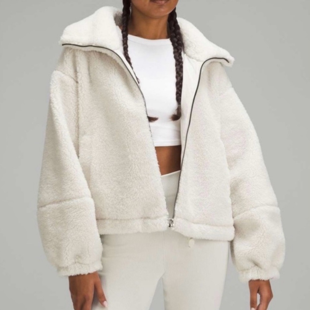 Lululemon Athletica Drawstring Waist Sherpa Jacket